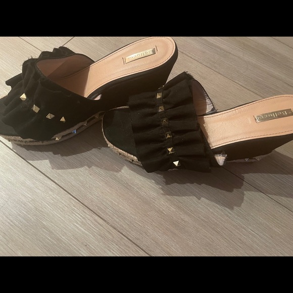 Beautiful shoes worn twice - Picture 5 of 5